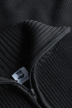 Troyer Hanseheld Merino Schwarz -Derbi Kleidung Geschaft 10938 4 1280x1280