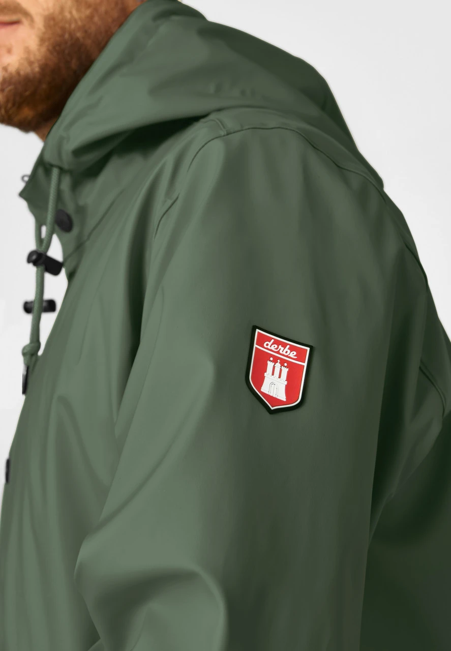 Derbe Passby Fisher Oliv Herren Regenjacke 9 Derbe Passby Fisher Oliv Herren Regenjacke – Bild 7