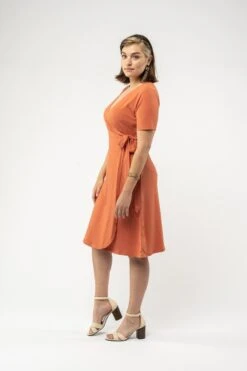 MELA Mohana Damen Jersey Kleid Terracotta Orange -Derbi Kleidung Geschaft 13596 3 1280x1280