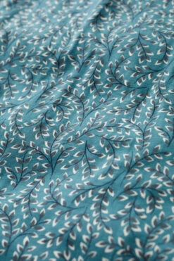 Seasalt Cornwall Pier View Dress Leaf Sprig Wreckage Damen Kleid Jersey Blätter Blau -Derbi Kleidung Geschaft 13621 3 1280x1280