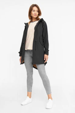 Derbe Island Friese Black Doe Damen Softshell Mantel Schwarz Ocker -Derbi Kleidung Geschaft 13635 2 1280x1280