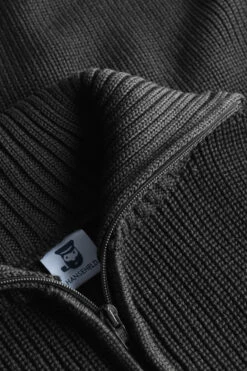 Troyer Hanseheld Merino Anthrazit -Derbi Kleidung Geschaft 13801 4 1280x1280