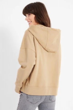 Derbe Hafenbrücke Hoodie Damen Pullover Caramel Ocker Hellbraun -Derbi Kleidung Geschaft 13892 3 1280x1280