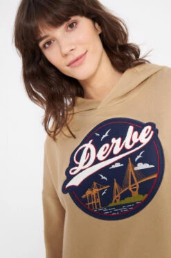 Derbe Hafenbrücke Hoodie Damen Pullover Caramel Ocker Hellbraun -Derbi Kleidung Geschaft 13892 5 1280x1280