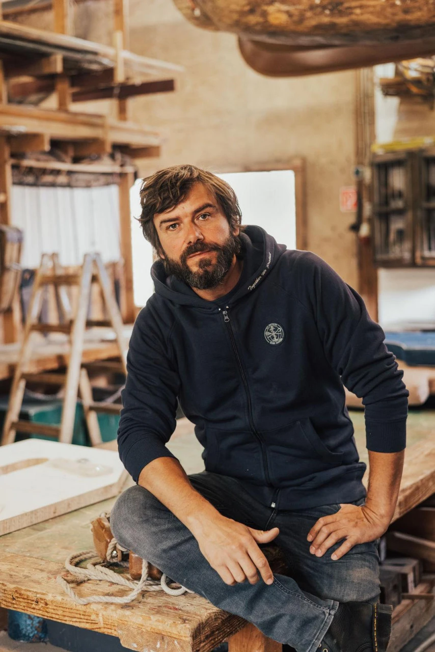 Derbe Seehecht Sea Shepherd Gots Organic Herren Sweatjacke Navy Dunkelblau 5 Derbe Seehecht Sea Shepherd Gots Organic Herren Sweatjacke Navy Dunkelblau – Bild 3