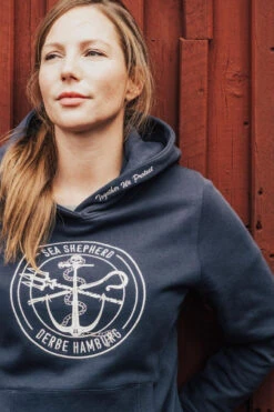 Derbe Zope Sea Shepherd Gots Organic Damen Pullover Navy Dunkelblau 10 Derbe Zope Sea Shepherd Gots Organic Damen Pullover Navy Dunkelblau -Derbi Kleidung Geschaft 14110 3 1280x1280