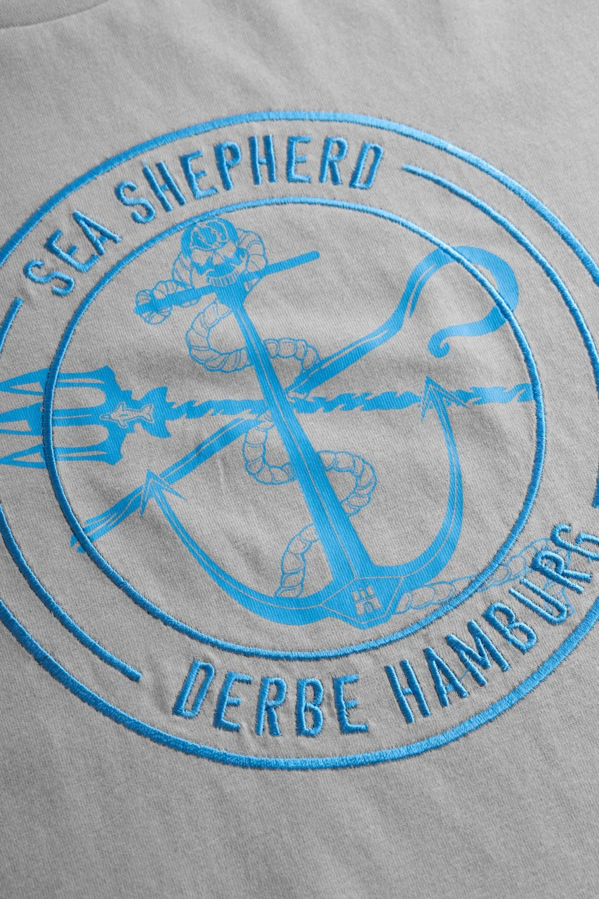 Derbe Barbe Sea Shepherd Gots Organic Damen Shirt Grey Melange Grau 4 Derbe Barbe Sea Shepherd Gots Organic Damen Shirt Grey Melange Grau – Bild 2