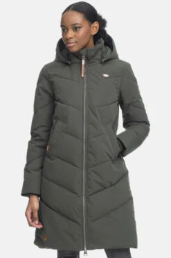 Ragwear Rebelka Damen Wintermantel Khaki Grün Puffer Dark Olive -Derbi Kleidung Geschaft 14119 3NayYA0qdDnies 1280x1280