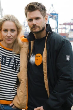 Derbe Thomsholm Herren Jacke Schwarz Black Caramel Beige -Derbi Kleidung Geschaft 14146 7 1280x1280