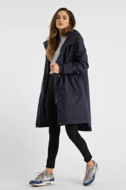Selfhood Hooded Coat Damen Wintermantel Navy Dunkelblau Gefütterter Parka -Derbi Kleidung Geschaft 14207 2 1280x1280