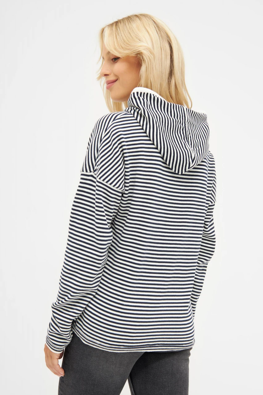 Derbe Robbenschnute Damen Hoodie Kapuzenpullover Gestreift Navy Dunkelblau Weiß Nachhaltig 5 Derbe Robbenschnute Damen Hoodie Kapuzenpullover Gestreift Navy Dunkelblau Weiß Nachhaltig – Bild 3