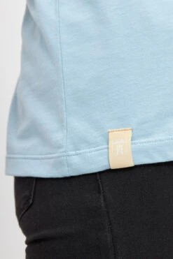 Derbe Matrosenrobbe Damen T-Shirt Hell Blau Forget Me Not Nachhaltig -Derbi Kleidung Geschaft 14279 4 1280x1280