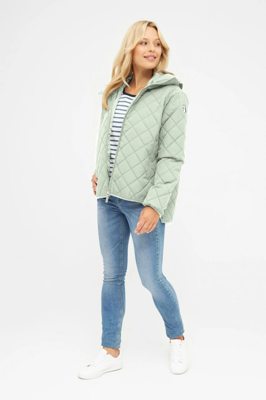 Derbe Quiltby Short Damen Jacke Hell Grün Laurel Green Nachhaltig 8 Derbe Quiltby Short Damen Jacke Hell Grün Laurel Green Nachhaltig – Bild 6