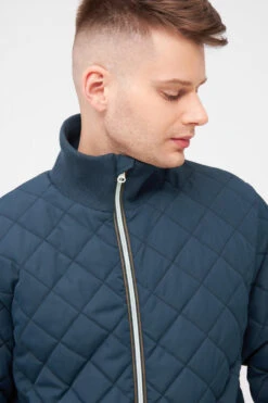 Derbe Quiltby Herren Steppjacke Navy Blau 11 Derbe Quiltby Herren Steppjacke Navy Blau -Derbi Kleidung Geschaft 14309 3 1280x1280