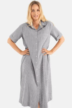 Danefae Damen Kleid Danapril Grau Gestreift Seersucker Fischerhemd Blusenkleid