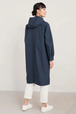 Seasalt Cornwall Spring Beech Regenjacke Dunkelblau Parka Wasserdicht -Derbi Kleidung Geschaft 14336 2 1280x1280