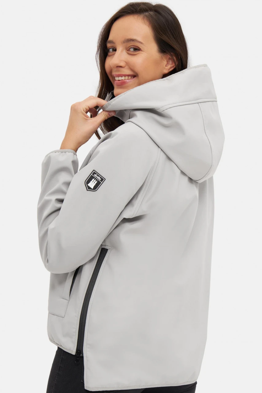 Derbe Peutby Paloma Damen Softshelljacke Hellgrau 5 Derbe Peutby Paloma Damen Softshelljacke Hellgrau – Bild 3
