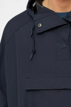 Derbe Ripby Cape Navy Unisex Cape Dunkelblau 11 Derbe Ripby Cape Navy Unisex Cape Dunkelblau -Derbi Kleidung Geschaft 14455 4 1280x1280