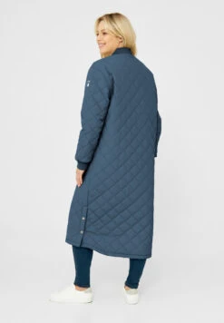 Derbe Quiltby Cozy Damen Steppjacke Blau -Derbi Kleidung Geschaft W 01 XX Quiltby 20Long Cozy 20orion 20blue navy 200160 9010 020 1280x1280